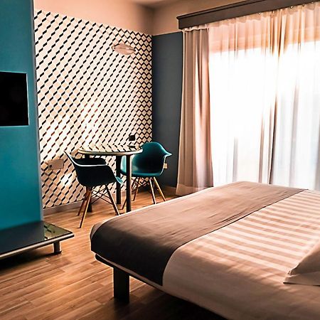 Business Hotel Casale Monferrato Exterior foto